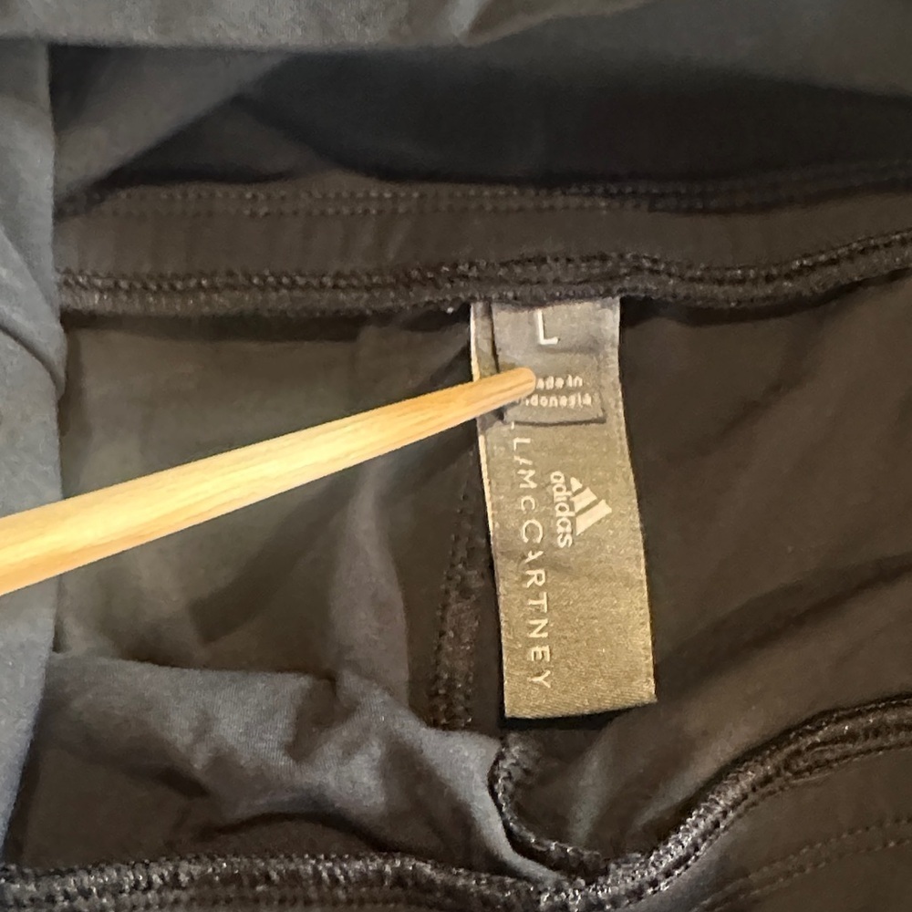 Stella McCartney Adidas black Leggings with partial foot insert fold over waist - Picture 7 of 13